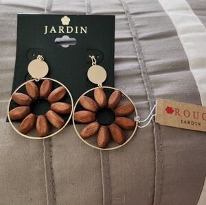 Jardin dangle wood earrings